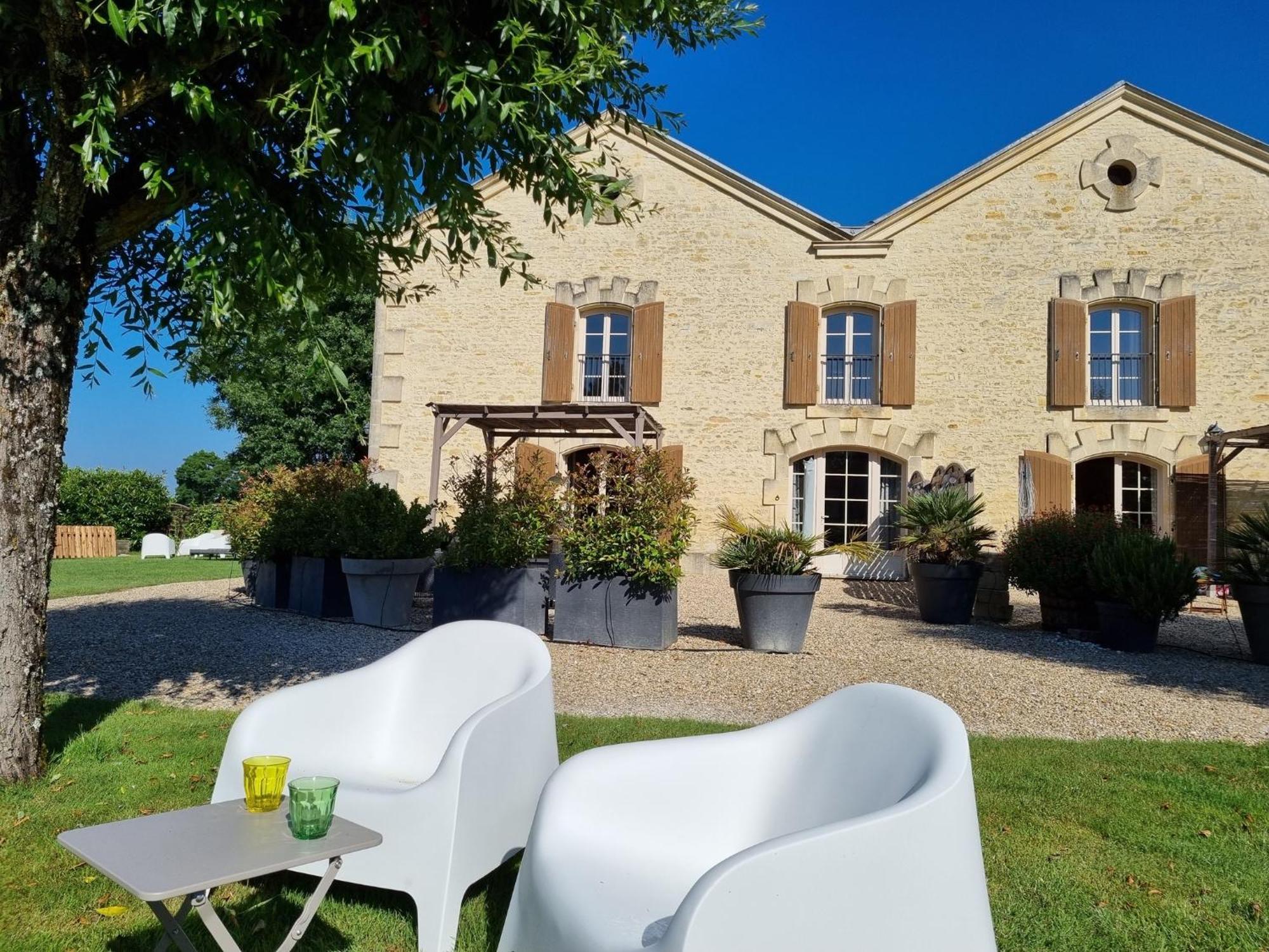 Gites de Cognac Bréville Exterior foto