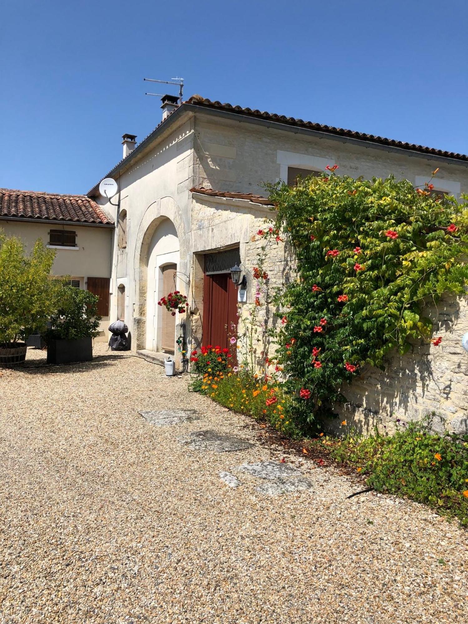 Gites de Cognac Bréville Exterior foto
