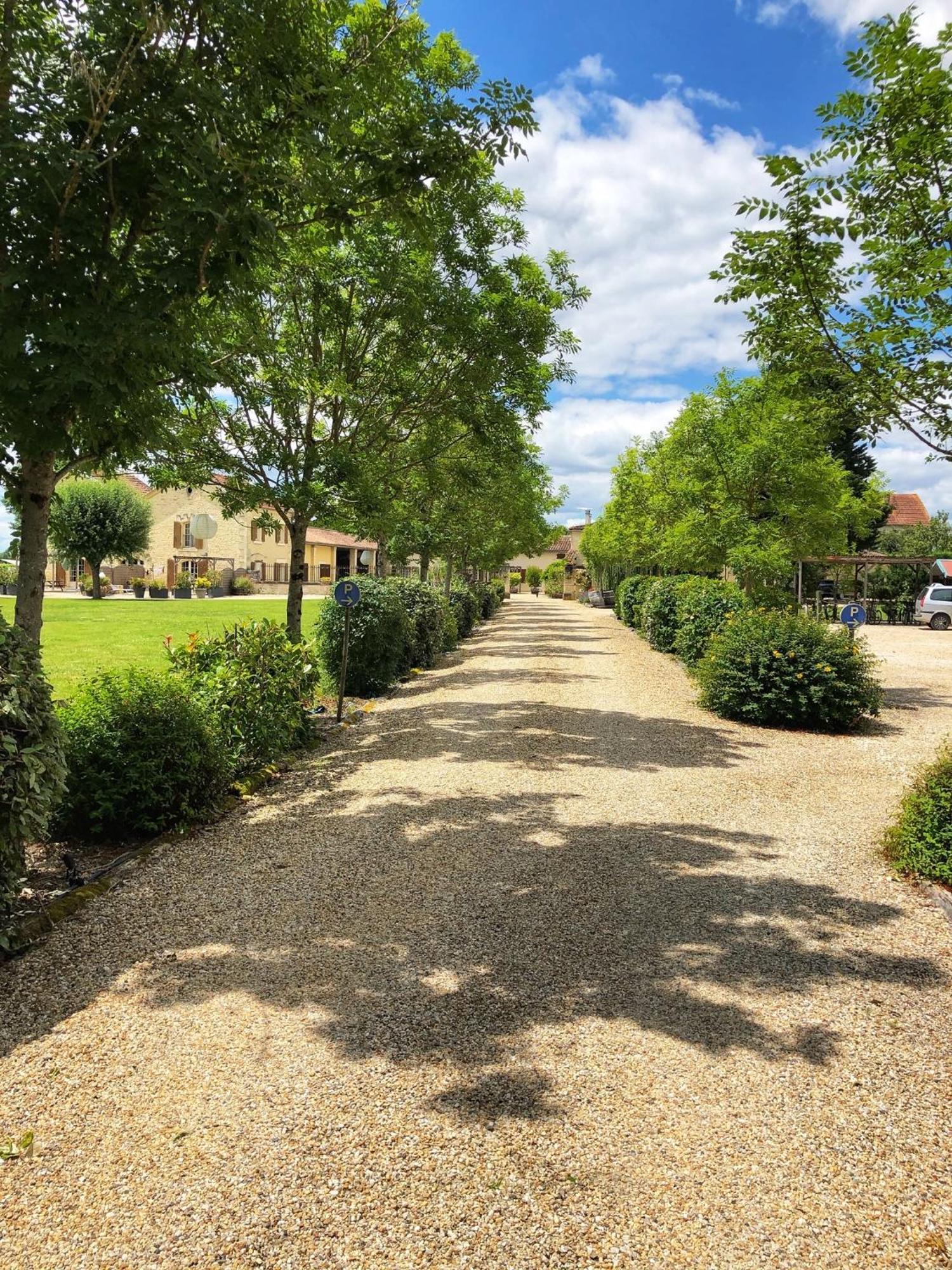 Gites de Cognac Bréville Exterior foto